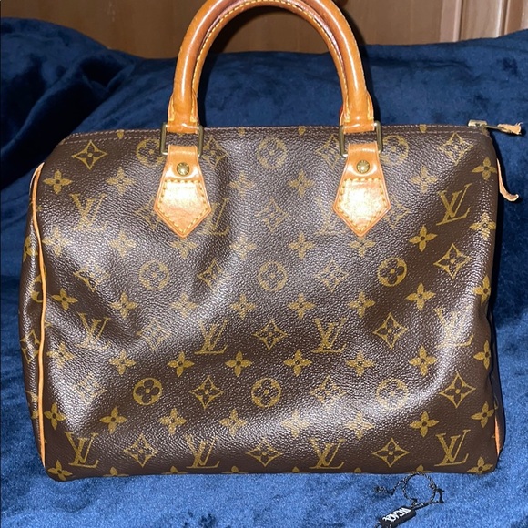 Louis Vuitton Handbags - Louis Vuitton Monogram Speedy 30